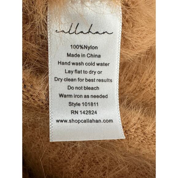 Callahan brown camel long sleeves fuzzy sweater size M - Picture 4 of 9